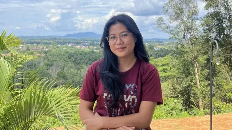 Fransiska Anisa, pesepak bola dan futsal saat diwawancarai, Jumat 2 Oktober 2026.