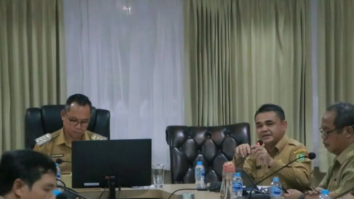 Rapat persiapan pelaksanaan Gema Membangun Desa (GMD) 2026 di Bengkayang, Kalbar, Rabu (21/10/2026).
